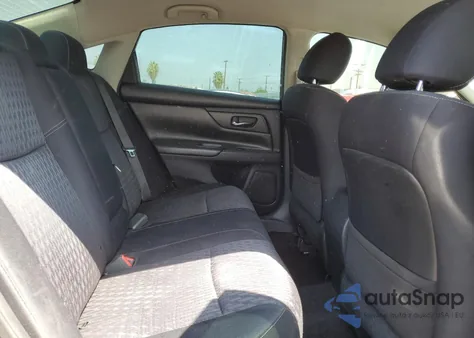 2016 Nissan Altima 2.5 из США, поврежденный, VIN 1N4AL3AP5GN330048